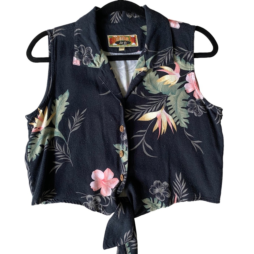 Caribbean Joe Black Floral Women's Cropped Tank